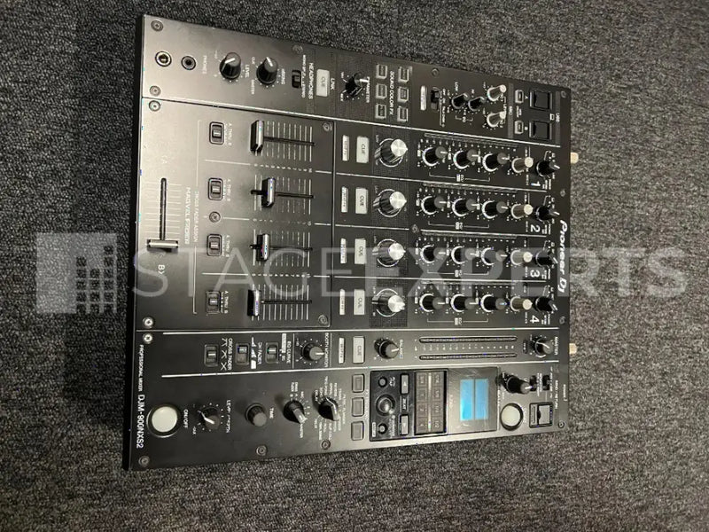 Pioneer DJM-900NXS2 Mixer with Flightcase | Stage Experts