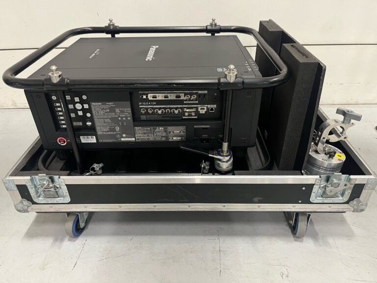 Panasonic PT-RZ21K – 20K lm 3‑Chip DLP Laser Projector for Events