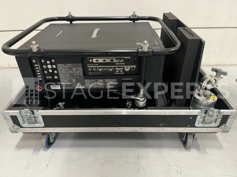 Panasonic PT-RZ21K – 20K lm 3‑Chip DLP Laser Projector for Events
