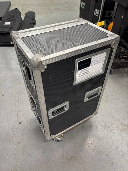 Yamaha QL1 Digital Mixer with Dante & Flight Case – Compact Pro
