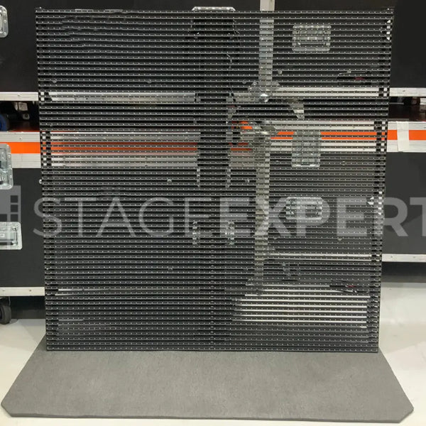 ROE Visual Vanish 18 LED Wall 100sqm with Brompton Processing