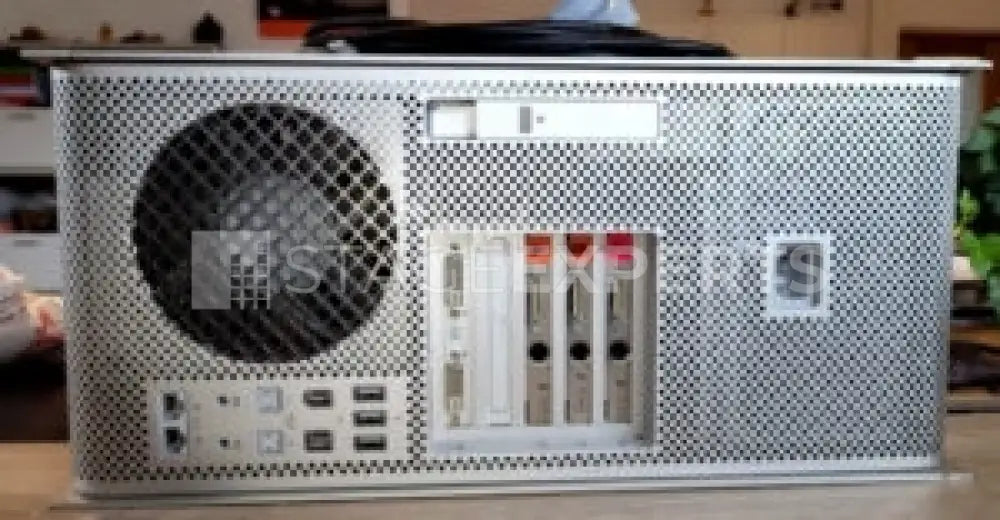 Apple Mac Pro with Pro Tools HD3 PCIe Audio Workstation