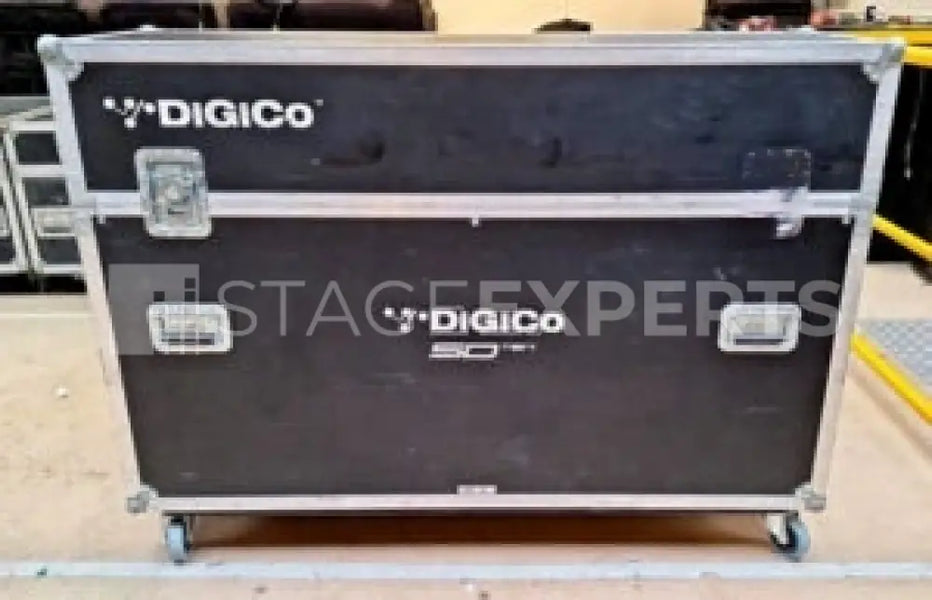 DiGiCo SD10 Digital Mixing Console Core 2 with Flight Case