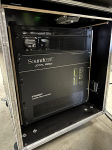Soundcraft Vi400 Digital Console Set with Racks – Used, Touring