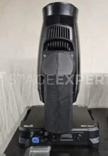 Load image into Gallery viewer, Martin MAC Viper Wash DX Moving Heads – Used Dual Cases
