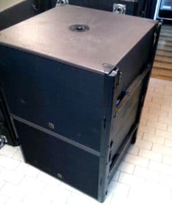 L-Acoustics ARCS WIFO + SB18M Package: 4 Wide, 4 Focus