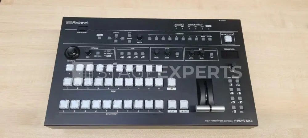 Roland V800HD MKII Video Switcher