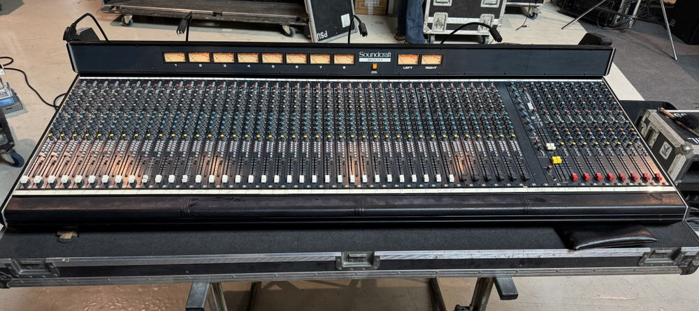 Soundcraft 8000 40ch Analogue Console – 4-Band EQ, House Input