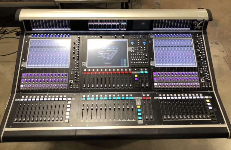 DiGiCo SD7B Digital Console 2010 – Dual Engine, Flight Case