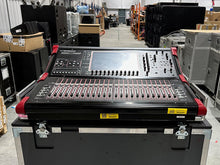 Load image into Gallery viewer, DiGiCo SD9 + D‑Rack with Waves &amp; Optocore – Used Package
