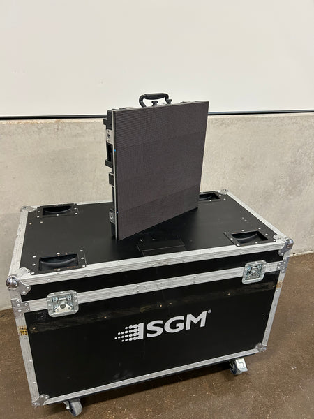 SGM Quadra Outdoor 3.9 LED Package