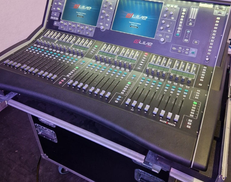 Allen & Heath dLive S5000 + DM32UFX Package – Mixer & Stagebox
