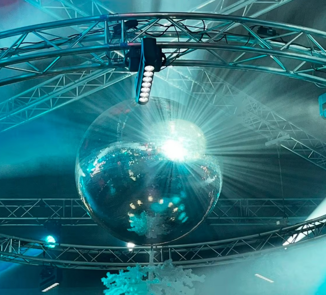 1.5m Mirror Ball – Giant 150 cm Disco Ball for Events
