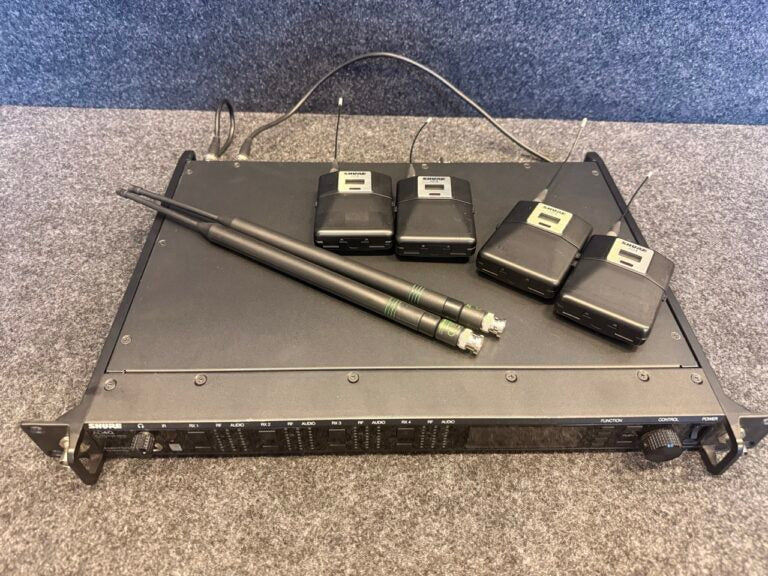 Shure Axient Digital AD4Q + 4x AD1 Quad Pack (470–636 MHz)