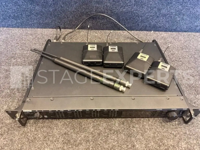 Shure Axient Digital AD4Q + 4x AD1 Quad Pack (470–636 MHz)