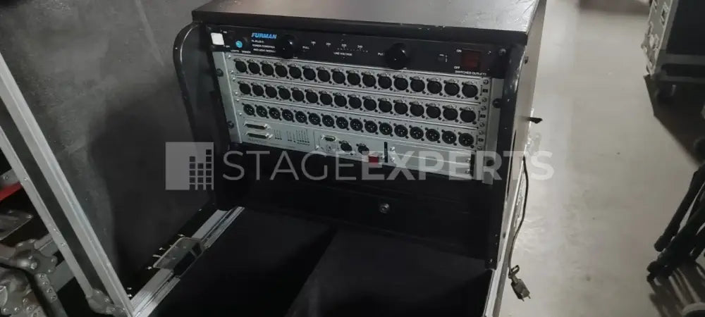Soundcraft VI1 + Stagebox 3216