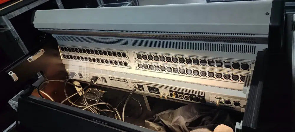 Soundcraft VI1 + Stagebox 3216