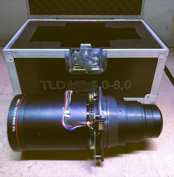 Barco TLD‑HB 5.0–8.0:1 Lens for FLM/SLM with Flightcase
