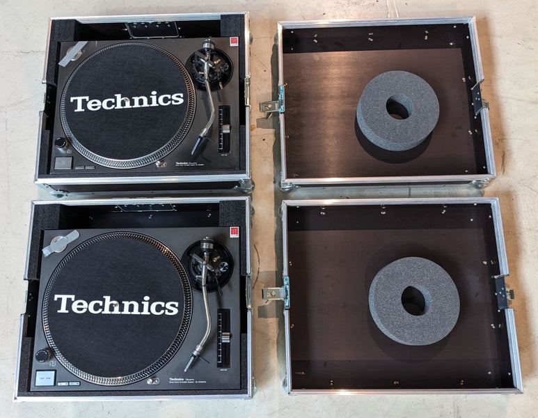 Technics 1210 MKII Turntable with Ortofon & Flight Case