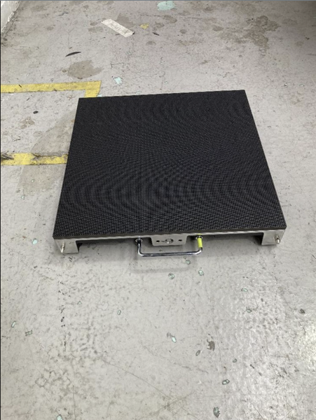 Unilumin Utile III 03 Batch B LED Indoor Screen System & Novastar Control System