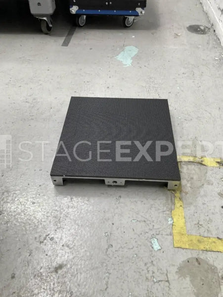Unilumin Utile III 03 Batch B LED Indoor Screen System & Novastar Control System
