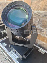 Load image into Gallery viewer, Vari-Lite VL4000 Beamwash
