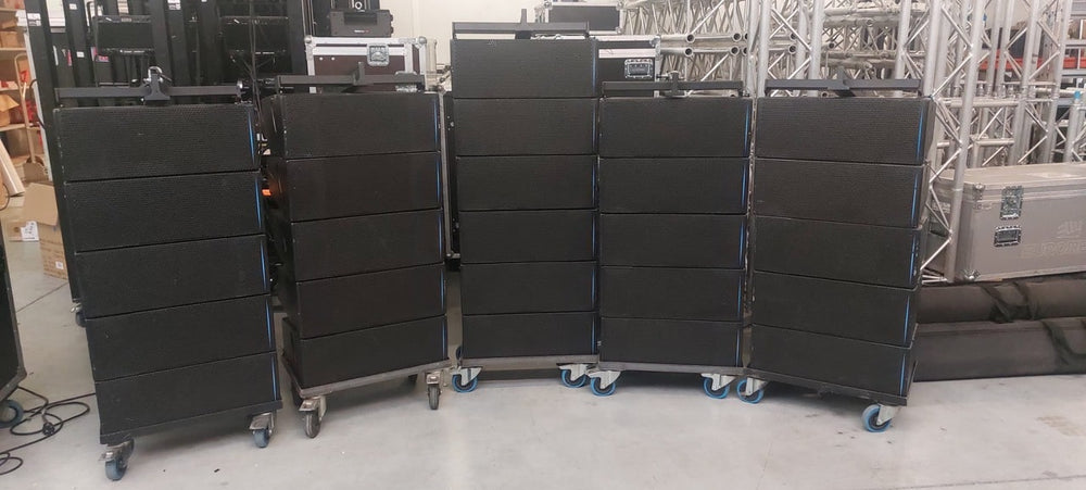 APG UC206W line array package with amps, monitors