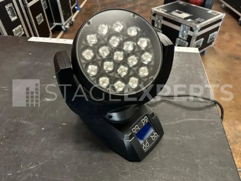 JB-Lighting Sparx 7 + Flight Case | LED Wash Moving Head