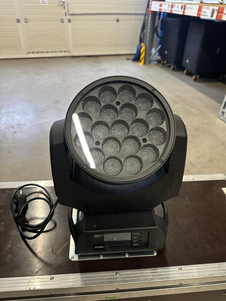 Robe LEDWash 300+ set – 4 fixtures in 4‑unit flight case