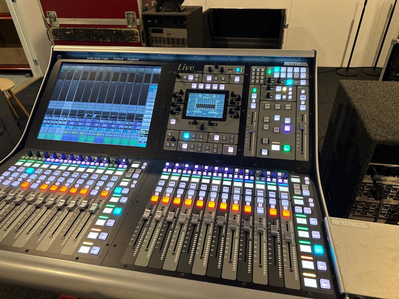Solid State Logic L300 Set – Digital Live Console Bundle