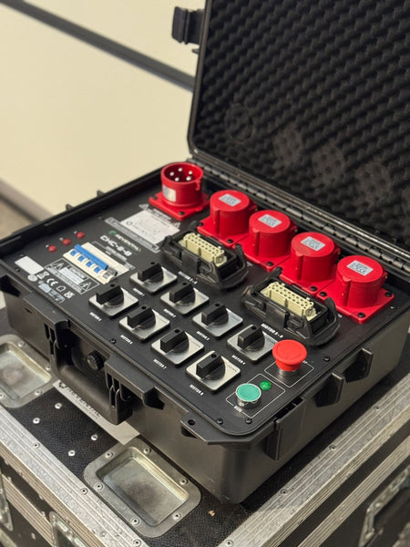 8-Channel Motor Control Unit in Carry Case | Pro Rigging