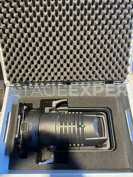 Infinity TF-300 Fresnel – 300W LED, 3200K, 15–35° Zoom