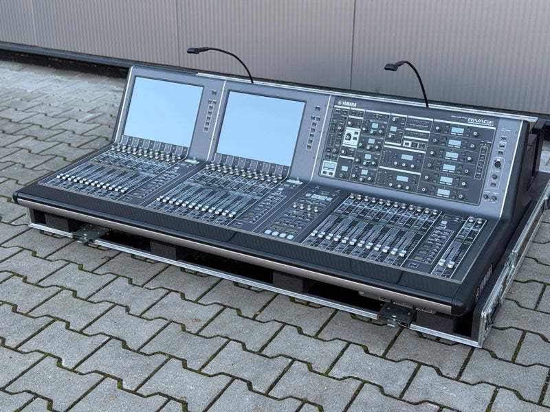 Yamaha Rivage PM7 Digital Mixing Console with Flight Case