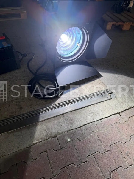 ARRI M40 Daylight Lamp Set with EB MAX 2.5/4 Ballast