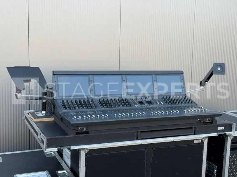Avid VENUE S6L-32D + E6L-192 + Stage 64 Set with Case Pack