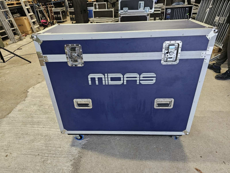 Midas PRO2 with DL251 & DL153 – 64‑channel digital system
