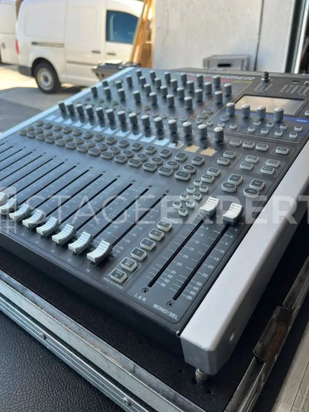 Soundcraft Si Performer 1 Digital Mixing Desk with Lexicon FX