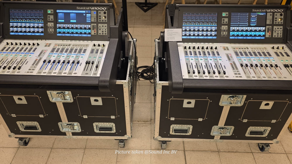 Soundcraft Vi1000 Digital Mixing Console with Flip Case