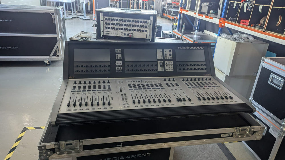 Soundcraft Vi2000 + Compact Stagebox 32/16 Digital Mixer