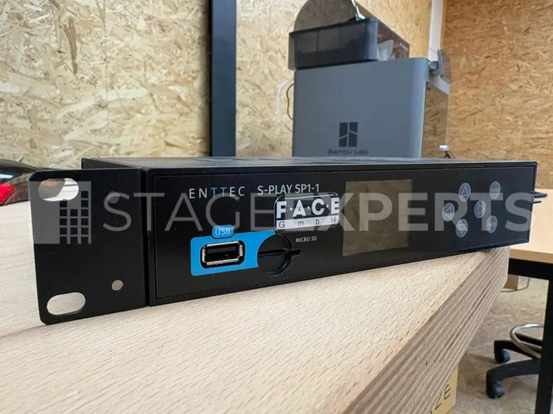 ENTTEC S-PLAY SP1-1 Lighting Show Controller with PoE power