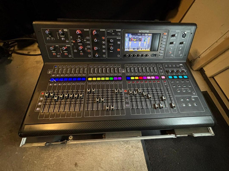 Midas M32 Full Size Digital Mixer + ML Flight Case Included