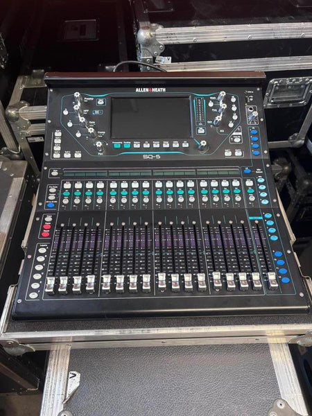 Allen & Heath SQ5 Digital Mixer – Compact Pro Console