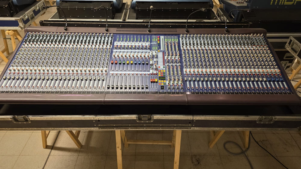 Midas Heritage H1000 Analogue Mixing Desk + PSUs & Case