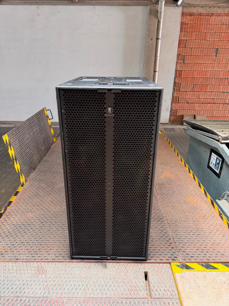 RCF Sub 9006-AS Aktiv Subwoofer 2x18", inkl. Cart, Cover, Raincover