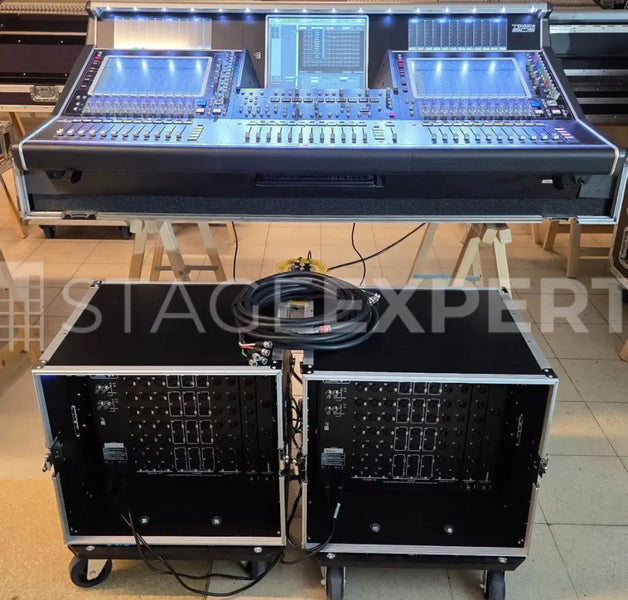 DiGiCo SD5-CS Digital Mixing Console – with Road Case