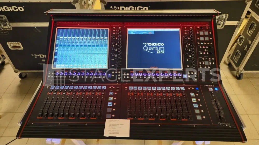 DiGiCo Quantum Q225 DS Digital Mixing Console with Case