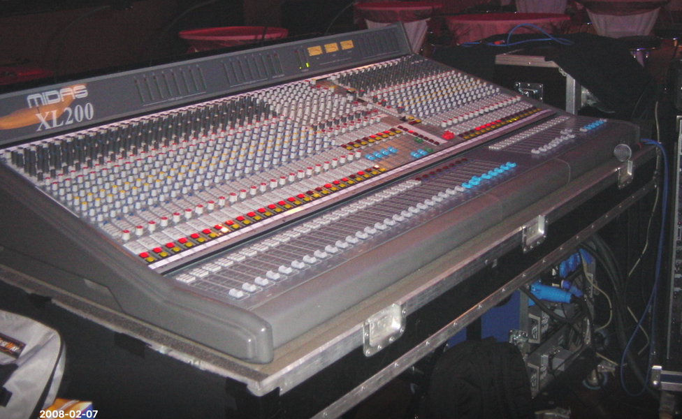 Midas XL200 40-Channel Analogue Console with Case