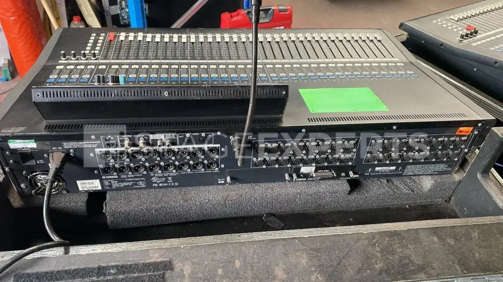 Yamaha LS9-32