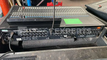 Load image into Gallery viewer, Yamaha LS9-32
