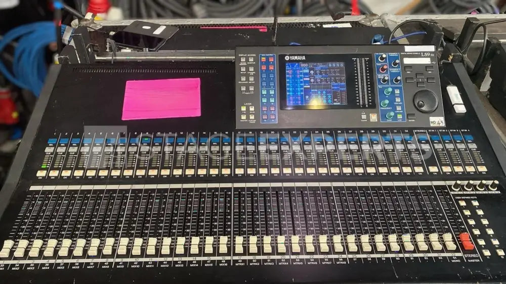 Yamaha LS9-32